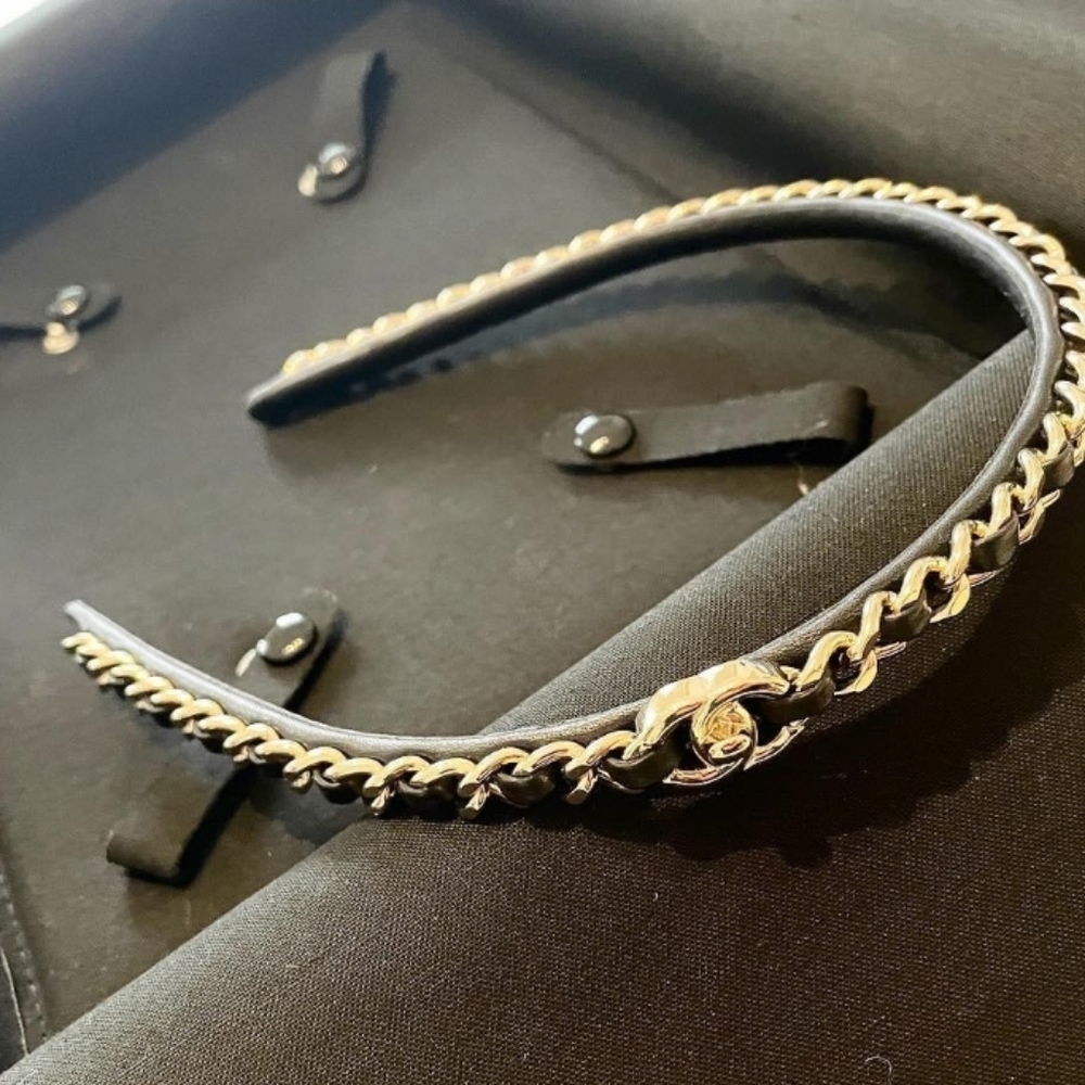 Chanel headband